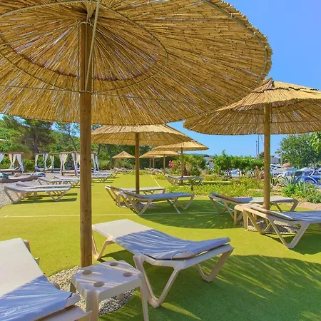 Holiday Homes Kanajt