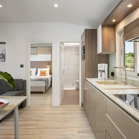 Holiday Homes Kanajt *