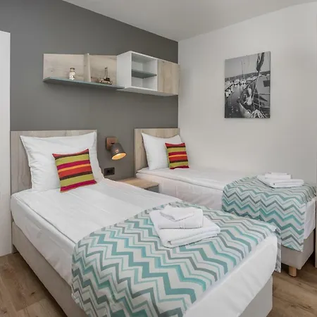 Holiday Homes Kanajt *
