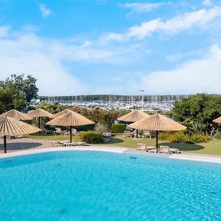 Homes Kanajt Case de vacanță