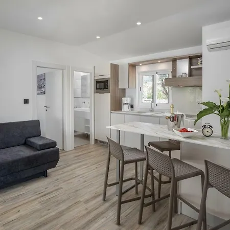 Homes Kanajt Holiday home Punat