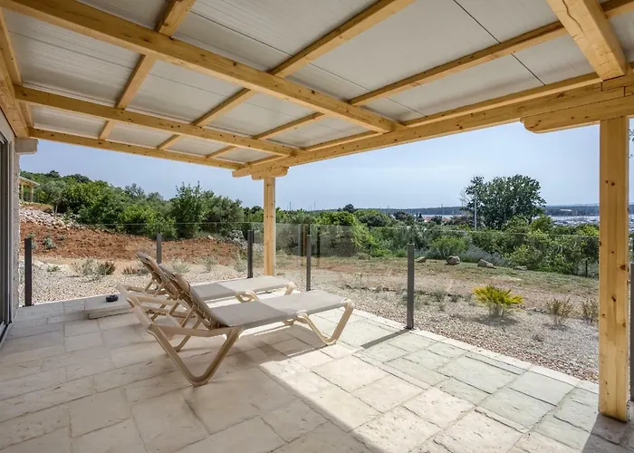 Homes Kanajt Case de vacanță