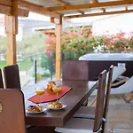 Homes Kanajt Vakantiehuis